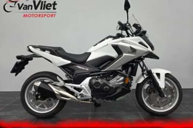 Honda NC750X (2016) thumbnail 5