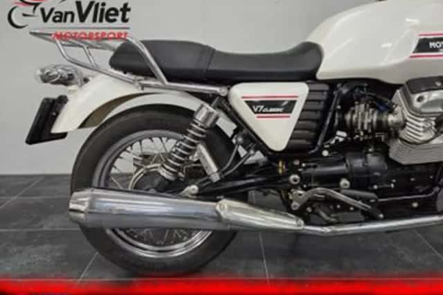 Moto Guzzi V7 (2011) thumbnail 4