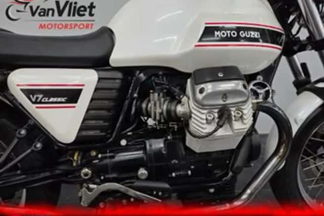 Moto Guzzi V7 (2011) thumbnail 6