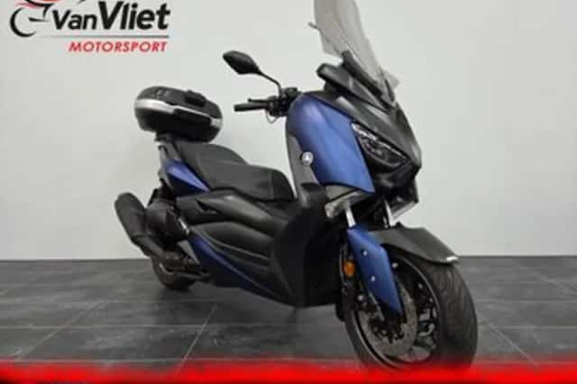 Yamaha X MAX 400 (2019) thumbnail 1