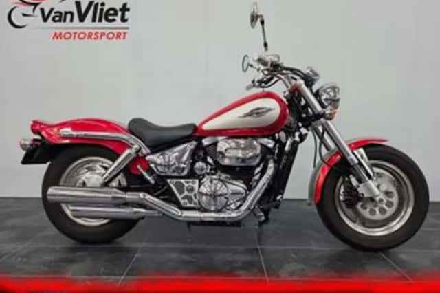 Suzuki VZ 800 Marauder (1998) thumbnail 3