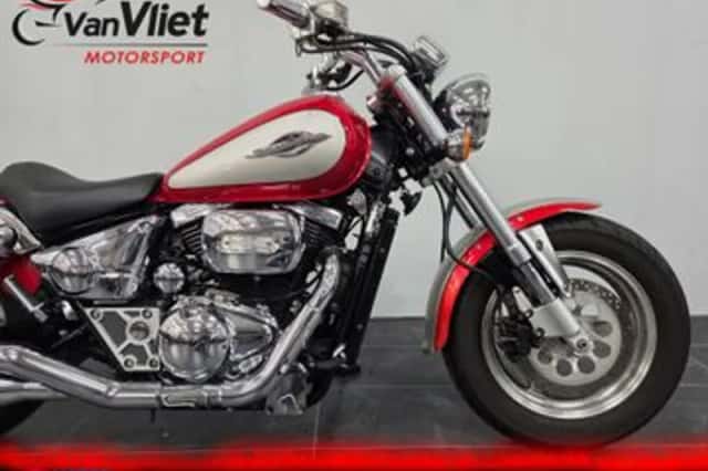 Suzuki VZ 800 Marauder (1998) thumbnail 4