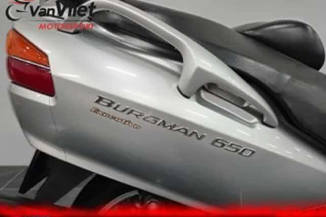 Suzuki AN 650 Burgman Executive (2004) thumbnail 6