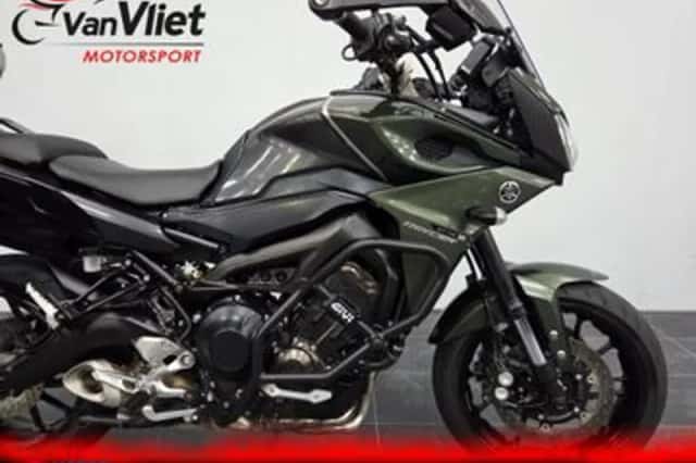 Yamaha Tracer 900 (2017) thumbnail 3