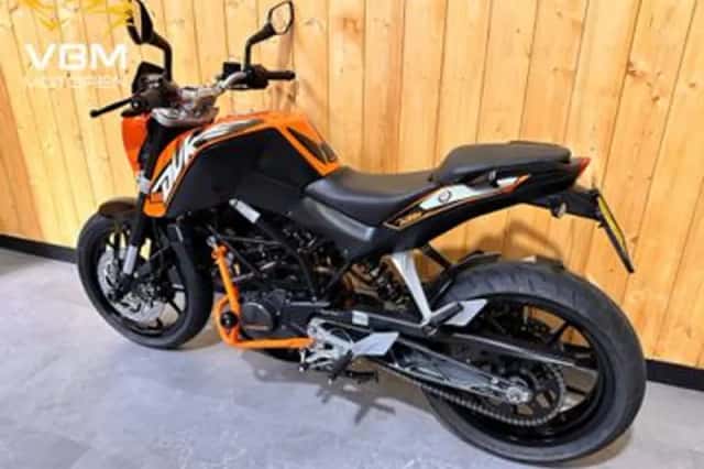 KTM 125 Duke (2014) thumbnail 6