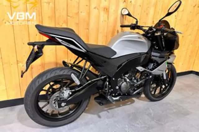 Aprilia Tuono 125 (2023) thumbnail 3