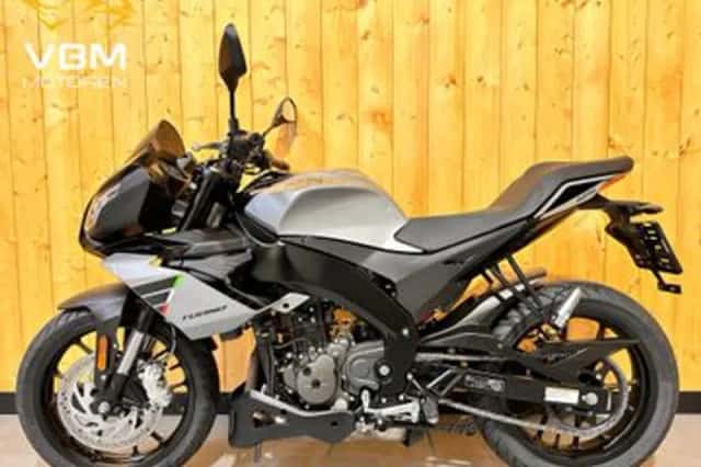Aprilia Tuono 125 (2023) thumbnail 4
