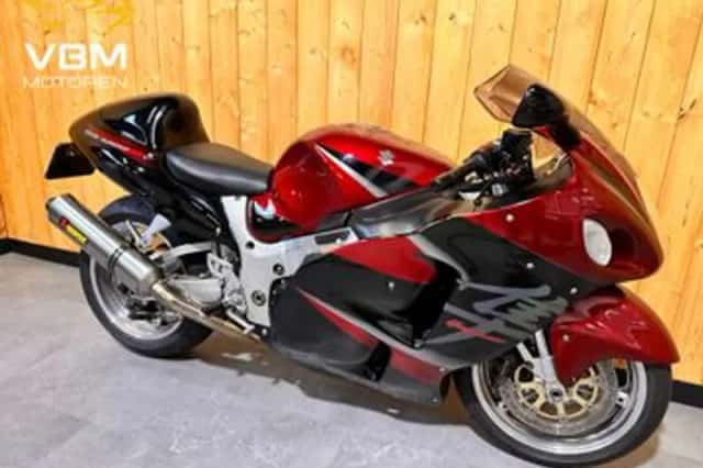 Suzuki GSX-R 1300 (2000) thumbnail 2