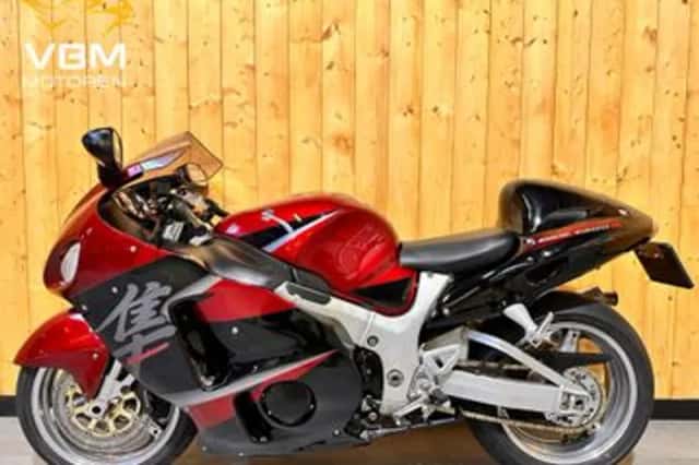 Suzuki GSX-R 1300 (2000) thumbnail 4