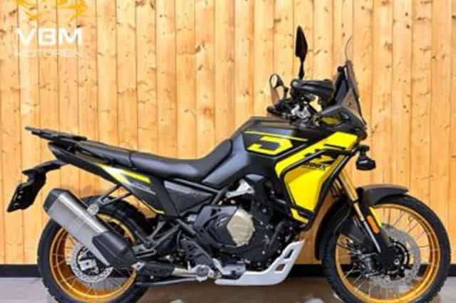 Voge DS 800 X Rally (2026) thumbnail 1