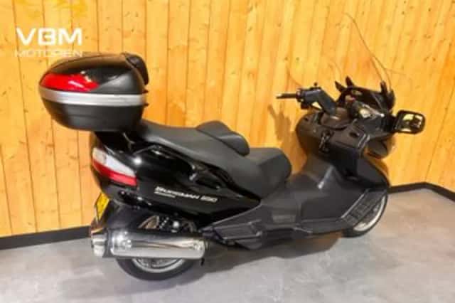 Suzuki AN 650 Burgman (2008) thumbnail 3