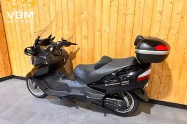 Suzuki AN 650 Burgman (2008) thumbnail 6