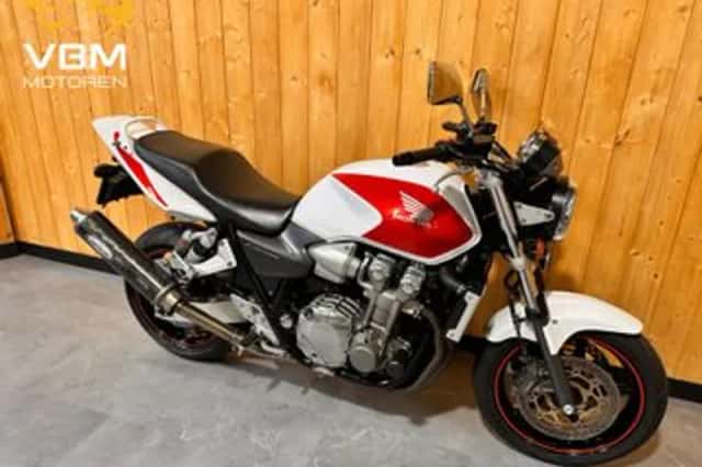 Honda CB 1300 (2004) thumbnail 2