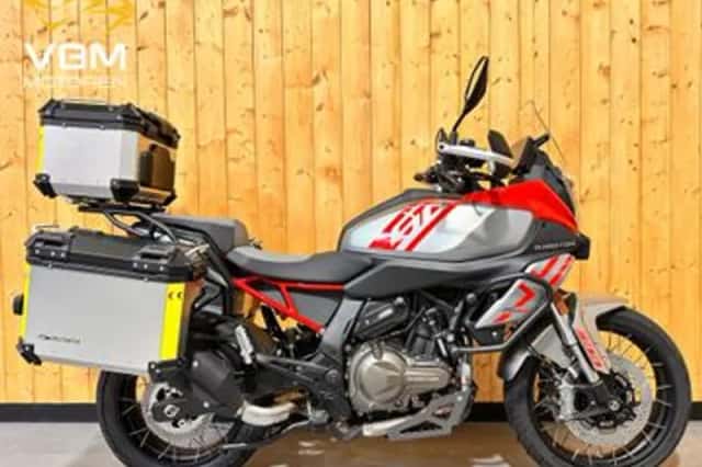QJ Motor SRT 600 SX Touring (2026) thumbnail 1