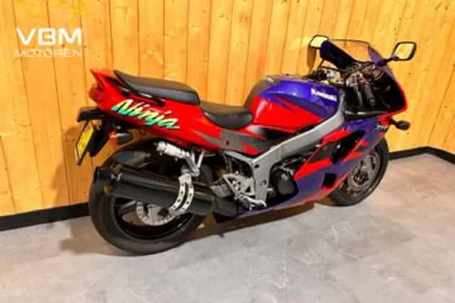 Kawasaki Ninja (1995) thumbnail 3