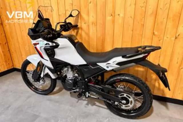 QJ Motor SRT 125 DX (2026) thumbnail 6