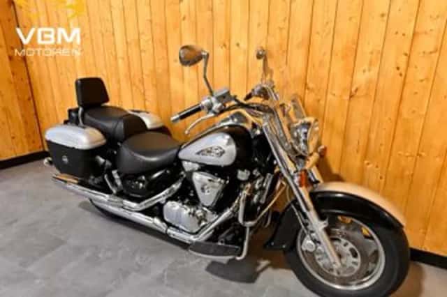 Suzuki VL 1500 Intruder (1999) thumbnail 2