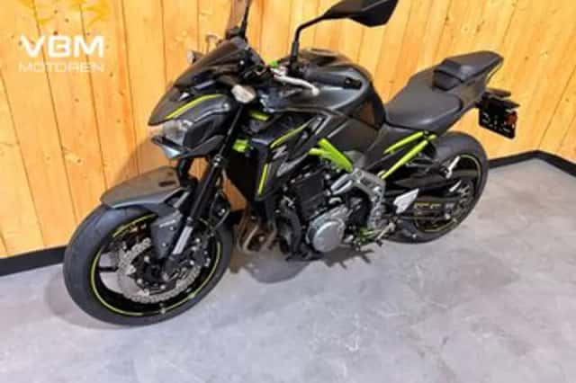 Kawasaki Z900 (2018) thumbnail 5