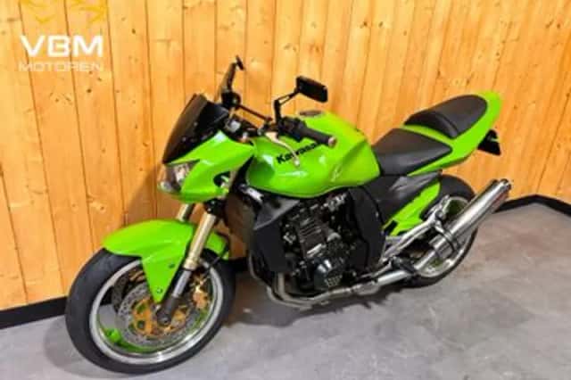 Kawasaki Z1000 (2003) thumbnail 5