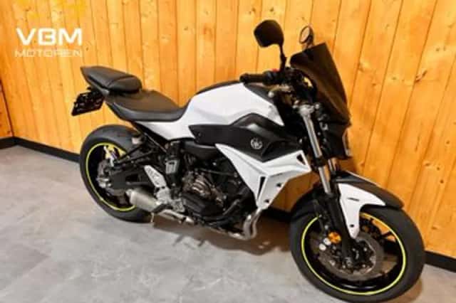 Yamaha MT-07 (2017) thumbnail 2