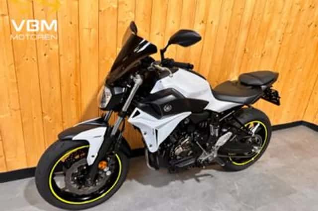Yamaha MT-07 (2017) thumbnail 5