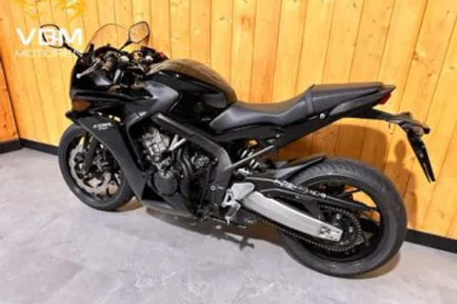 Honda CBR650F (2015) thumbnail 6