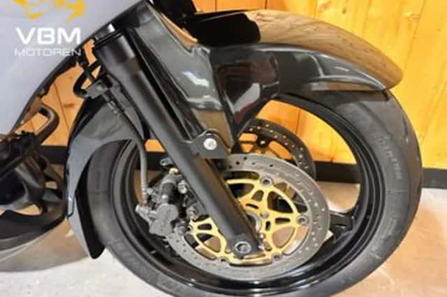 Suzuki V-Strom 1000 (2003) thumbnail 6