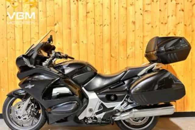 Honda ST 1300 PAN European (2009) thumbnail 4