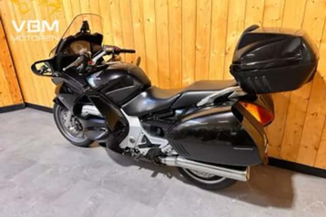 Honda ST 1300 PAN European (2009) thumbnail 6