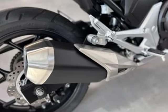 Honda NC750X (2020) thumbnail 2