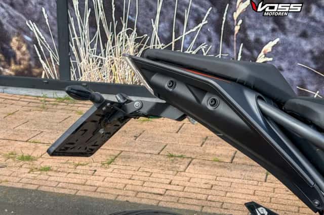 KTM 125 Duke (2024) thumbnail 6