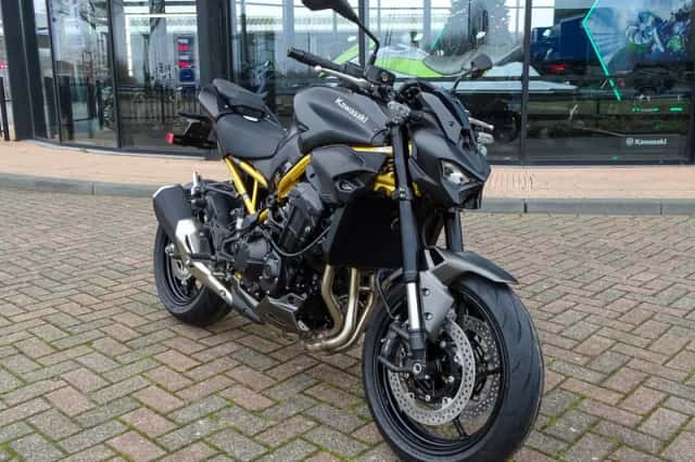 Kawasaki Z900 (2026) thumbnail 2