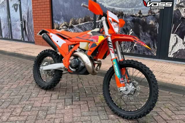 KTM 300 EXC Champion Edition (2024) thumbnail 2