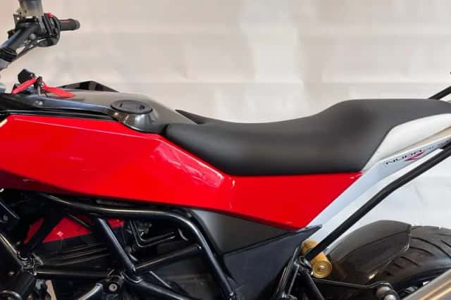 Husqvarna Nuda 900R (2014) thumbnail 4