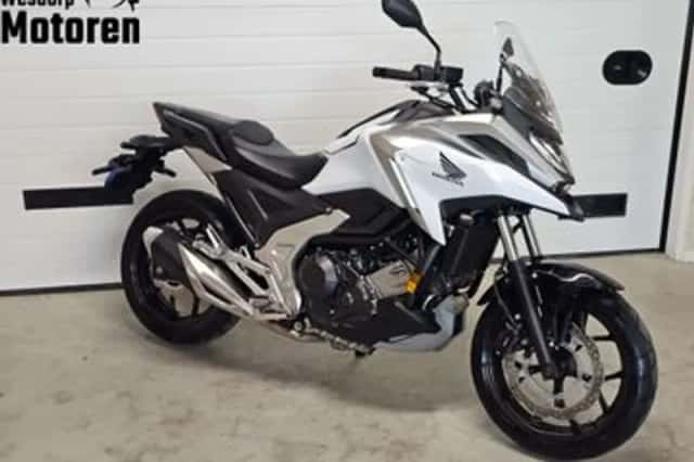 Honda NC750X (2022) thumbnail 1