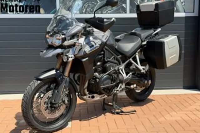Triumph Tiger 1200 XC (2014) thumbnail 2