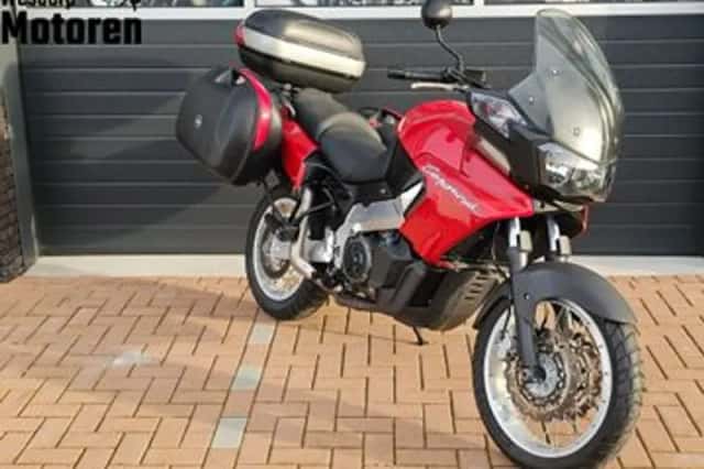 Aprilia ETV 1000 Caponord (2005) thumbnail 1