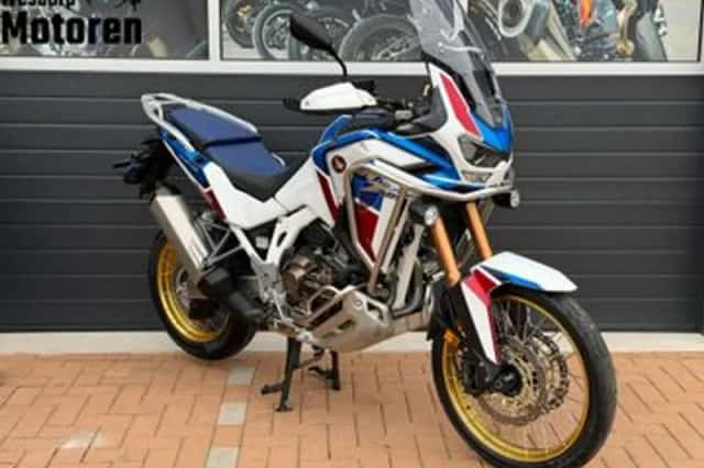 Honda CRF1100L Africa Twin Adventure Sports (2020) thumbnail 1