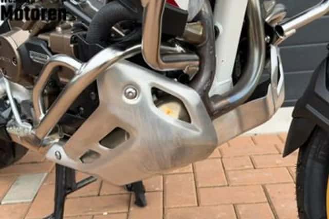 Honda CRF1100L Africa Twin Adventure Sports (2020) thumbnail 4