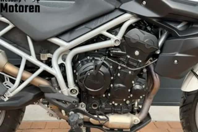 Triumph Tiger 800 (2011) thumbnail 6