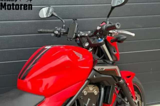 Honda CB500F (2017) thumbnail 6