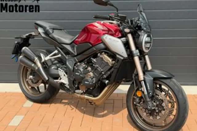 Honda CB650R (2022) thumbnail 1