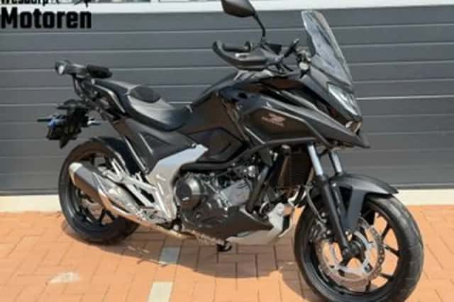Honda NC750X (2023) thumbnail 1