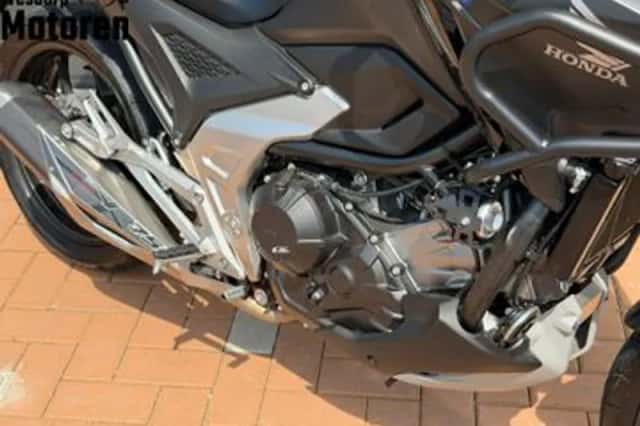 Honda NC750X (2023) thumbnail 6