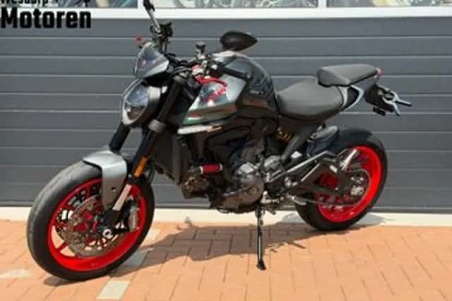 Ducati Monster 937 (2021) thumbnail 2