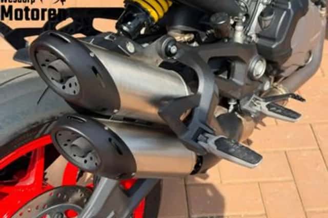 Ducati Monster 937 (2021) thumbnail 4
