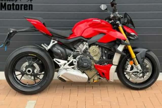 Ducati Streetfighter V4S (2020) thumbnail 3