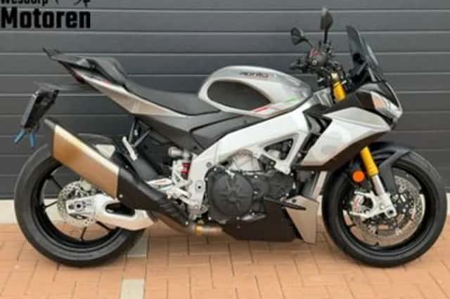 Aprilia Tuono V4 1100 (2022) thumbnail 3
