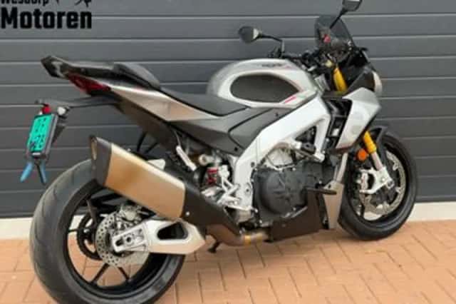 Aprilia Tuono V4 1100 (2022) thumbnail 5