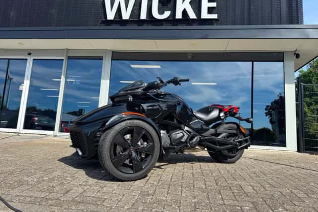 Can-Am Spyder F3-S (2024) thumbnail 1